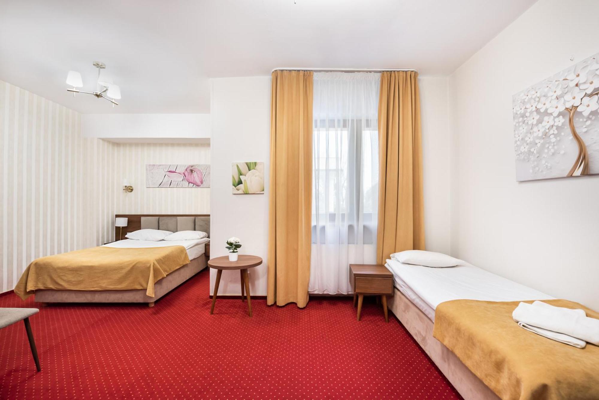 ורשה Hotel Arkadia מראה חיצוני תמונה
